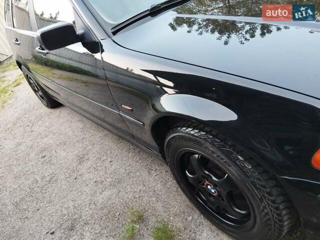 Черный БМВ 3 Серия, объемом двигателя 2.2 л и пробегом 444 тыс. км за 4500 $, фото 25 на Automoto.ua