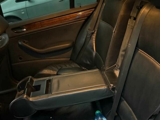 Чорний БМВ 3 Серія, об'ємом двигуна 2 л та пробігом 340 тис. км за 3800 $, фото 10 на Automoto.ua