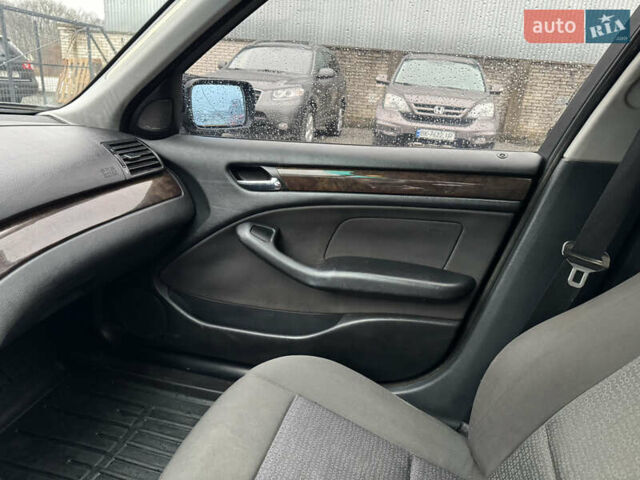 Чорний БМВ 3 Серія, об'ємом двигуна 1.95 л та пробігом 375 тис. км за 4000 $, фото 9 на Automoto.ua