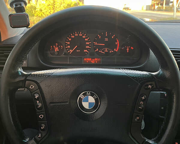 Черный БМВ 3 Серия, объемом двигателя 2 л и пробегом 337 тыс. км за 5200 $, фото 16 на Automoto.ua