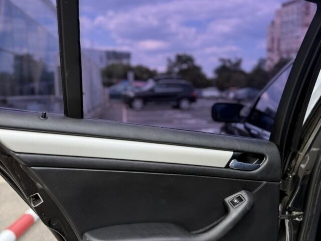 Чорний БМВ 3 Серія, об'ємом двигуна 2.9 л та пробігом 300 тис. км за 6899 $, фото 17 на Automoto.ua