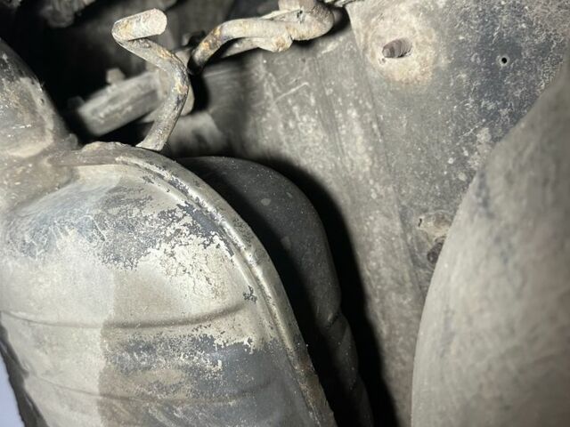 Чорний БМВ 3 Серія, об'ємом двигуна 2 л та пробігом 350 тис. км за 2800 $, фото 13 на Automoto.ua