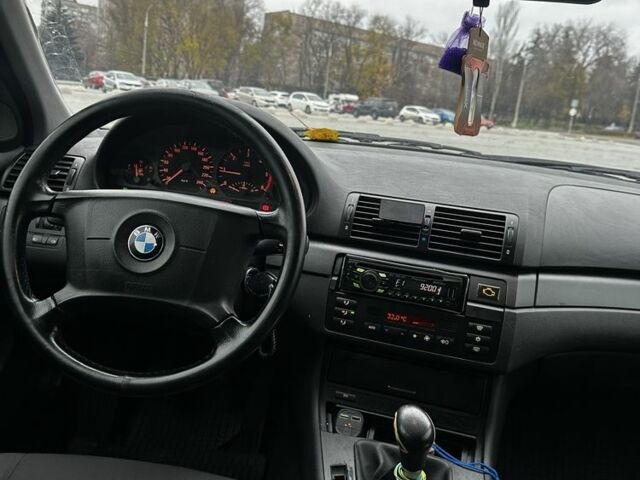 Черный БМВ 3 Серия, объемом двигателя 0 л и пробегом 400 тыс. км за 2750 $, фото 6 на Automoto.ua