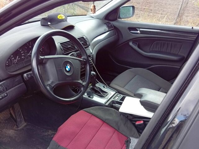 Черный БМВ 3 Серия, объемом двигателя 1.8 л и пробегом 204 тыс. км за 4500 $, фото 5 на Automoto.ua