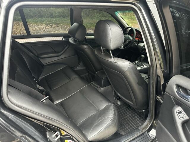 Черный БМВ 3 Серия, объемом двигателя 2 л и пробегом 402 тыс. км за 3100 $, фото 14 на Automoto.ua