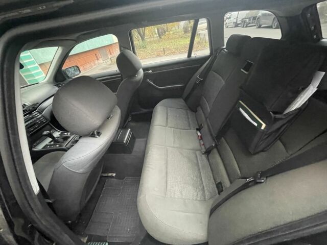 Черный БМВ 3 Серия, объемом двигателя 1.8 л и пробегом 350 тыс. км за 3300 $, фото 1 на Automoto.ua