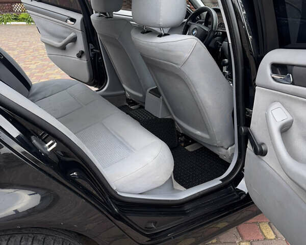 Черный БМВ 3 Серия, объемом двигателя 2 л и пробегом 229 тыс. км за 4600 $, фото 9 на Automoto.ua