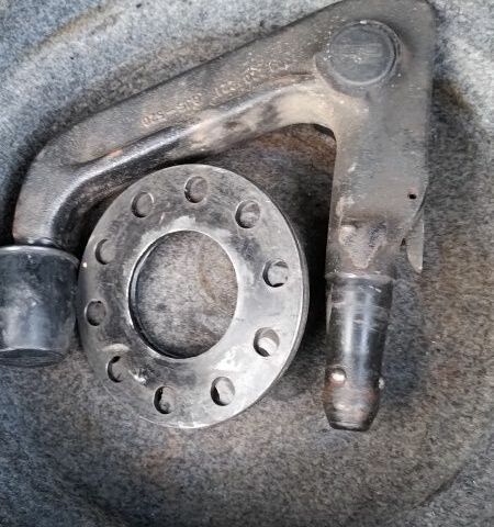 Черный БМВ 3 Серия, объемом двигателя 3 л и пробегом 453 тыс. км за 7950 $, фото 21 на Automoto.ua