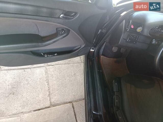 Чорний БМВ 3 Серія, об'ємом двигуна 1.8 л та пробігом 223 тис. км за 5000 $, фото 11 на Automoto.ua