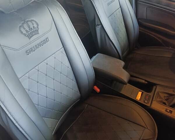 Чорний БМВ 3 Серія, об'ємом двигуна 1.8 л та пробігом 223 тис. км за 5000 $, фото 7 на Automoto.ua