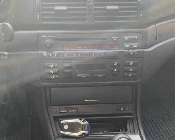 Черный БМВ 3 Серия, объемом двигателя 1.8 л и пробегом 230 тыс. км за 3799 $, фото 20 на Automoto.ua