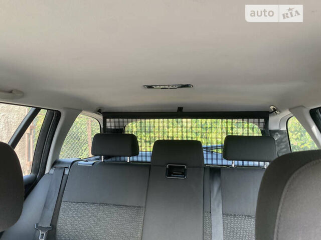 Черный БМВ 3 Серия, объемом двигателя 1.8 л и пробегом 230 тыс. км за 3799 $, фото 23 на Automoto.ua