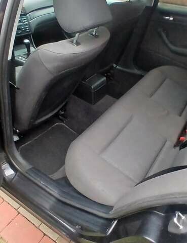 Чорний БМВ 3 Серія, об'ємом двигуна 1.8 л та пробігом 211 тис. км за 5500 $, фото 6 на Automoto.ua