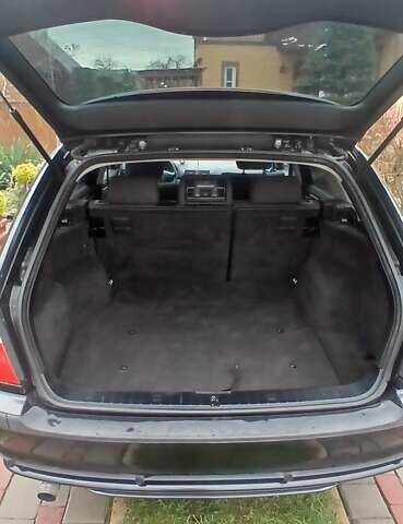 Чорний БМВ 3 Серія, об'ємом двигуна 1.8 л та пробігом 211 тис. км за 5500 $, фото 7 на Automoto.ua