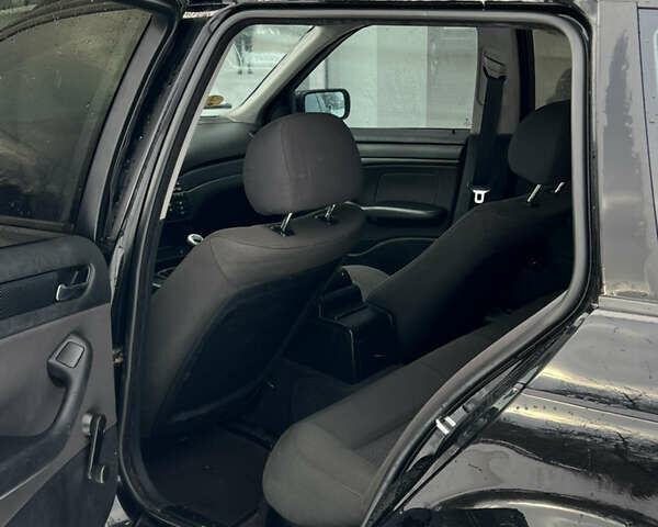 Чорний БМВ 3 Серія, об'ємом двигуна 2 л та пробігом 447 тис. км за 4800 $, фото 7 на Automoto.ua