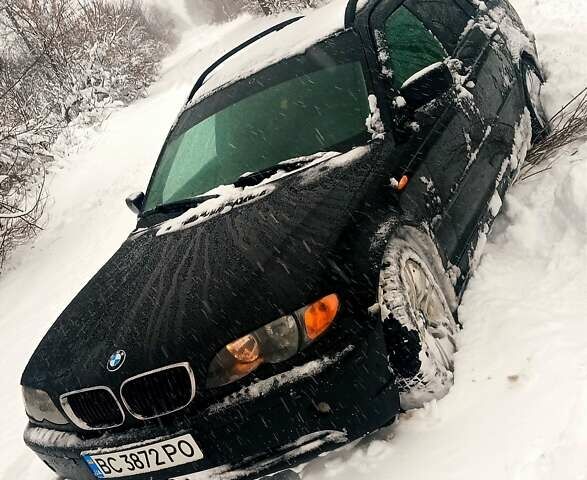 Чорний БМВ 3 Серія, об'ємом двигуна 2 л та пробігом 260 тис. км за 4500 $, фото 1 на Automoto.ua