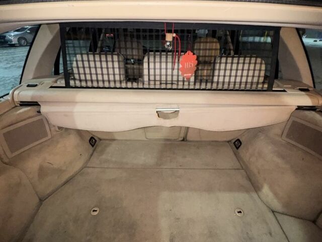 Черный БМВ 3 Серия, объемом двигателя 2 л и пробегом 300 тыс. км за 2700 $, фото 4 на Automoto.ua