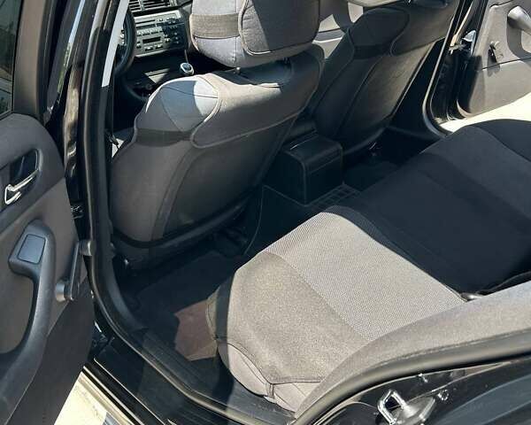 Черный БМВ 3 Серия, объемом двигателя 1.8 л и пробегом 262 тыс. км за 4950 $, фото 18 на Automoto.ua