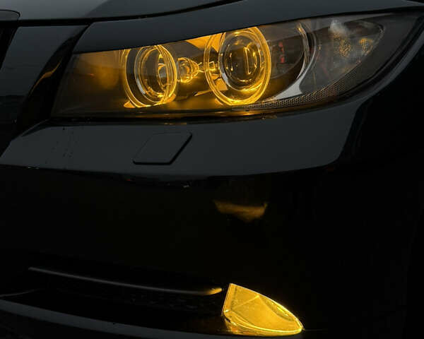 Чорний БМВ 3 Серія, об'ємом двигуна 2.99 л та пробігом 453 тис. км за 10499 $, фото 23 на Automoto.ua