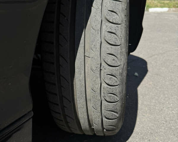 Черный БМВ 3 Серия, объемом двигателя 1.8 л и пробегом 320 тыс. км за 5500 $, фото 14 на Automoto.ua