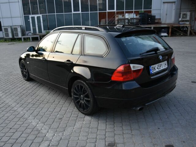 Черный БМВ 3 Серия, объемом двигателя 2 л и пробегом 290 тыс. км за 6000 $, фото 3 на Automoto.ua