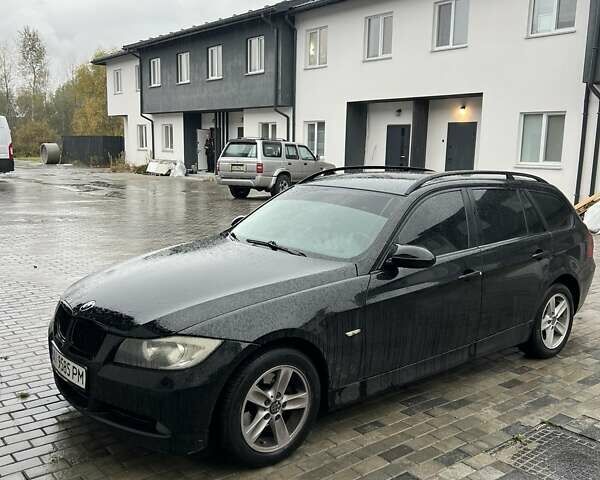 Черный БМВ 3 Серия, объемом двигателя 1.8 л и пробегом 332 тыс. км за 6700 $, фото 2 на Automoto.ua