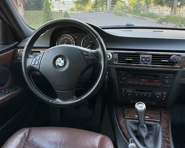 Черный БМВ 3 Серия, объемом двигателя 2 л и пробегом 238 тыс. км за 6700 $, фото 11 на Automoto.ua
