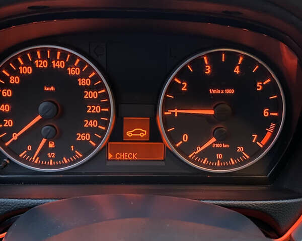 Черный БМВ 3 Серия, объемом двигателя 2 л и пробегом 246 тыс. км за 5700 $, фото 20 на Automoto.ua