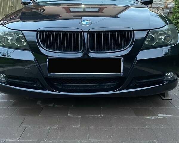 Черный БМВ 3 Серия, объемом двигателя 2 л и пробегом 246 тыс. км за 5700 $, фото 32 на Automoto.ua