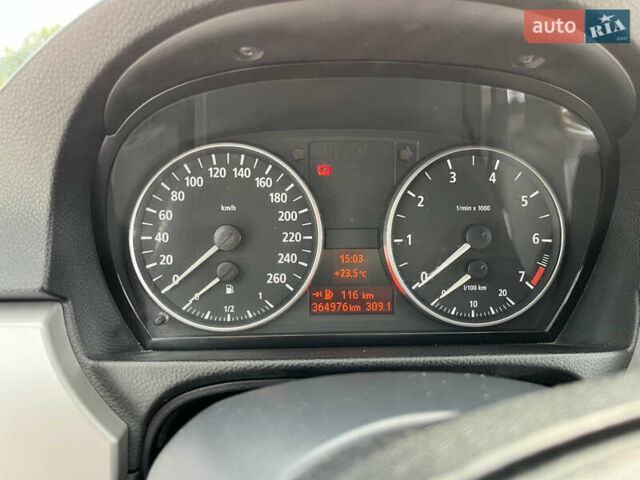 Чорний БМВ 3 Серія, об'ємом двигуна 2 л та пробігом 363 тис. км за 8800 $, фото 6 на Automoto.ua