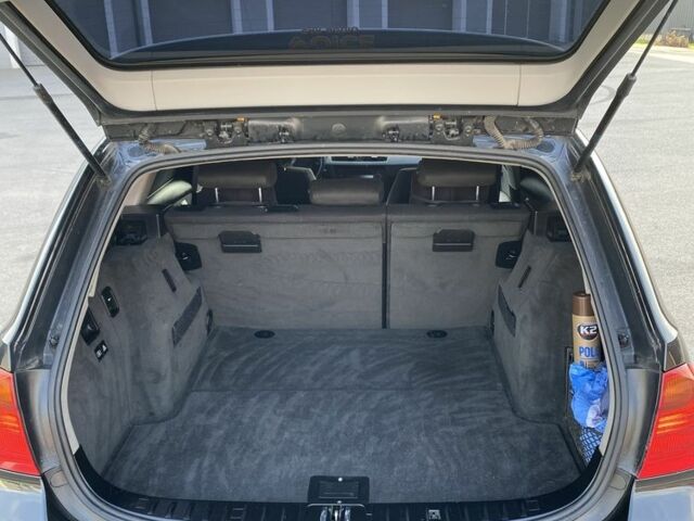 Чорний БМВ 3 Серія, об'ємом двигуна 2 л та пробігом 225 тис. км за 7000 $, фото 9 на Automoto.ua