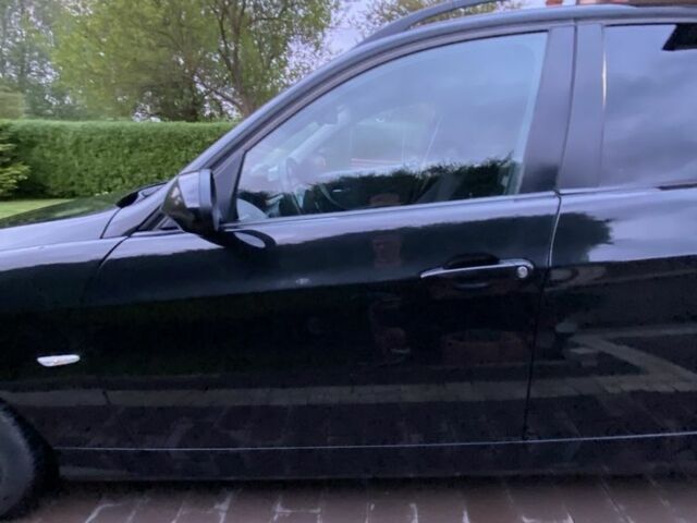 Чорний БМВ 3 Серія, об'ємом двигуна 2 л та пробігом 241 тис. км за 6200 $, фото 5 на Automoto.ua