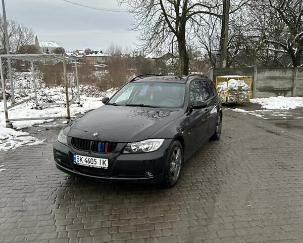 Чорний БМВ 3 Серія, об'ємом двигуна 2 л та пробігом 238 тис. км за 7300 $, фото 1 на Automoto.ua