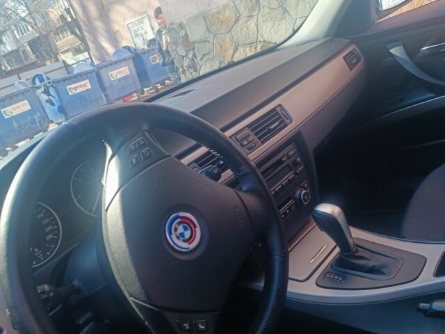 Чорний БМВ 3 Серія, об'ємом двигуна 2 л та пробігом 250 тис. км за 7000 $, фото 4 на Automoto.ua