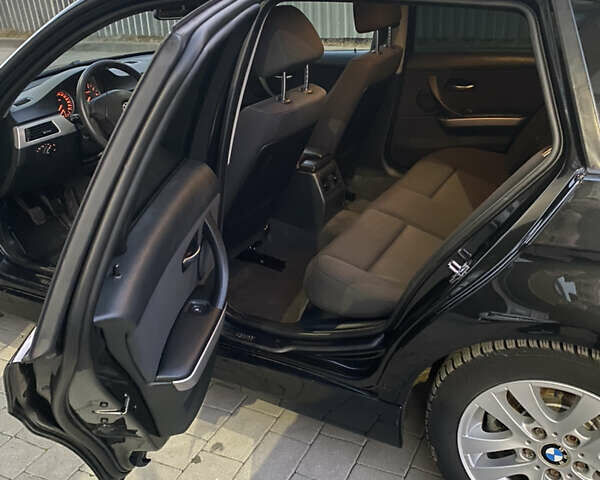 Чорний БМВ 3 Серія, об'ємом двигуна 2 л та пробігом 227 тис. км за 5200 $, фото 25 на Automoto.ua