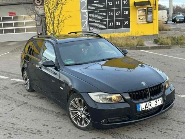 Черный БМВ 3 Серия, объемом двигателя 2 л и пробегом 240 тыс. км за 2010 $, фото 1 на Automoto.ua