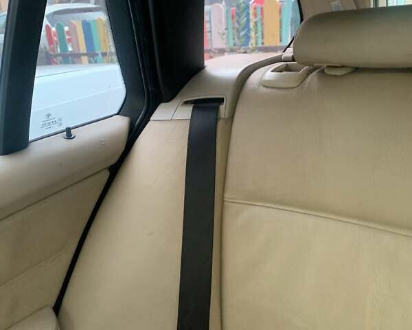 Черный БМВ 3 Серия, объемом двигателя 2.99 л и пробегом 363 тыс. км за 9000 $, фото 5 на Automoto.ua