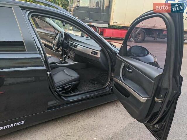 Черный БМВ 3 Серия, объемом двигателя 2 л и пробегом 224 тыс. км за 6500 $, фото 10 на Automoto.ua