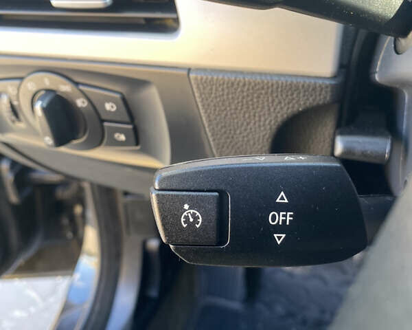 Чорний БМВ 3 Серія, об'ємом двигуна 2 л та пробігом 227 тис. км за 5200 $, фото 31 на Automoto.ua