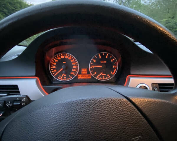 Черный БМВ 3 Серия, объемом двигателя 2 л и пробегом 246 тыс. км за 5700 $, фото 17 на Automoto.ua