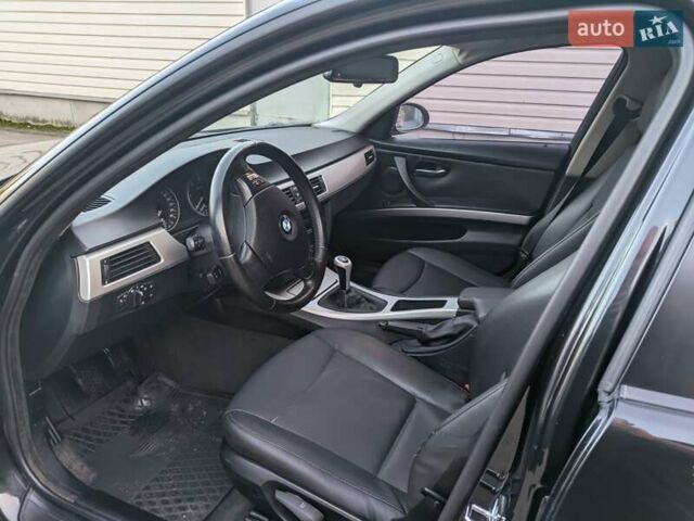 Черный БМВ 3 Серия, объемом двигателя 2 л и пробегом 224 тыс. км за 6500 $, фото 9 на Automoto.ua