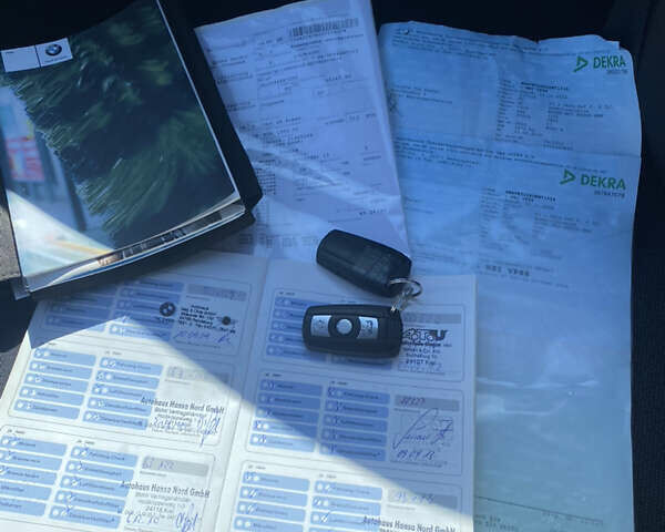 Чорний БМВ 3 Серія, об'ємом двигуна 2 л та пробігом 227 тис. км за 5200 $, фото 35 на Automoto.ua