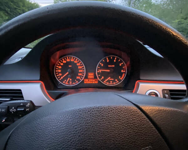 Черный БМВ 3 Серия, объемом двигателя 2 л и пробегом 246 тыс. км за 5700 $, фото 15 на Automoto.ua