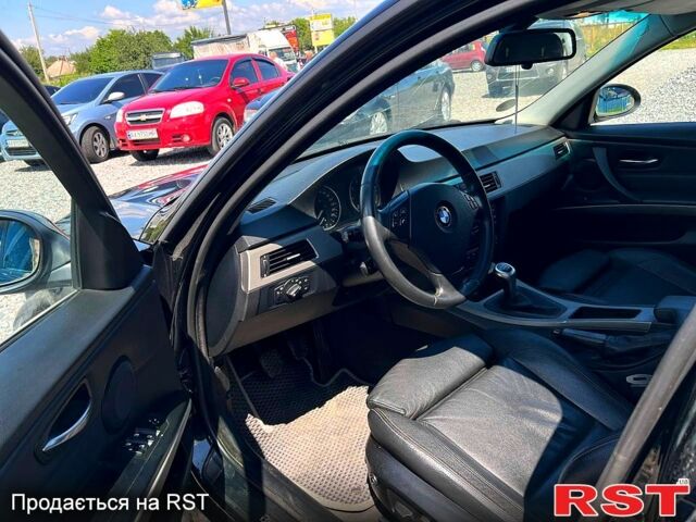Черный БМВ 3 Серия, объемом двигателя 2 л и пробегом 260 тыс. км за 5900 $, фото 4 на Automoto.ua