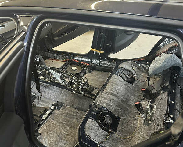 БМВ 3 Серия 2007 в Киеве на Automoto.ua Черный БМВ 3 Серия, объемом двигателя 2 л и пробегом 365 тыс. км за 9100 $, фото 47 на Automoto.ua