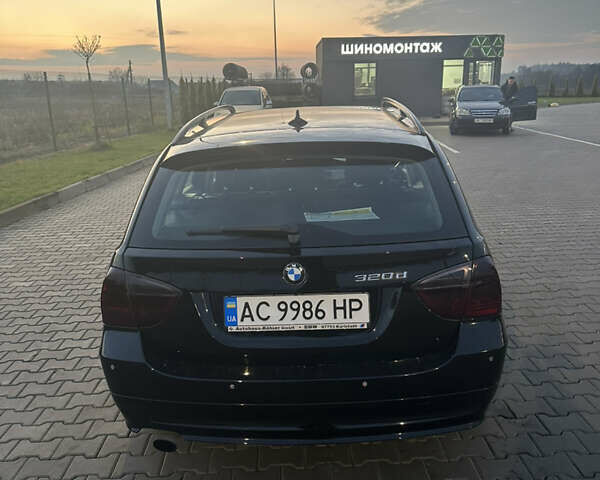 Черный БМВ 3 Серия, объемом двигателя 2 л и пробегом 341 тыс. км за 7950 $, фото 9 на Automoto.ua