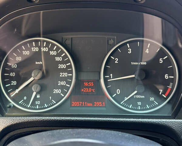 Чорний БМВ 3 Серія, об'ємом двигуна 2 л та пробігом 207 тис. км за 6950 $, фото 8 на Automoto.ua