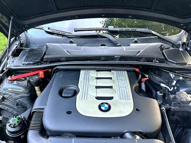 Черный БМВ 3 Серия, объемом двигателя 3 л и пробегом 370 тыс. км за 8900 $, фото 9 на Automoto.ua