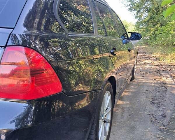 Черный БМВ 3 Серия, объемом двигателя 2 л и пробегом 242 тыс. км за 7000 $, фото 15 на Automoto.ua