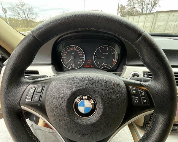 Черный БМВ 3 Серия, объемом двигателя 2 л и пробегом 307 тыс. км за 7200 $, фото 19 на Automoto.ua